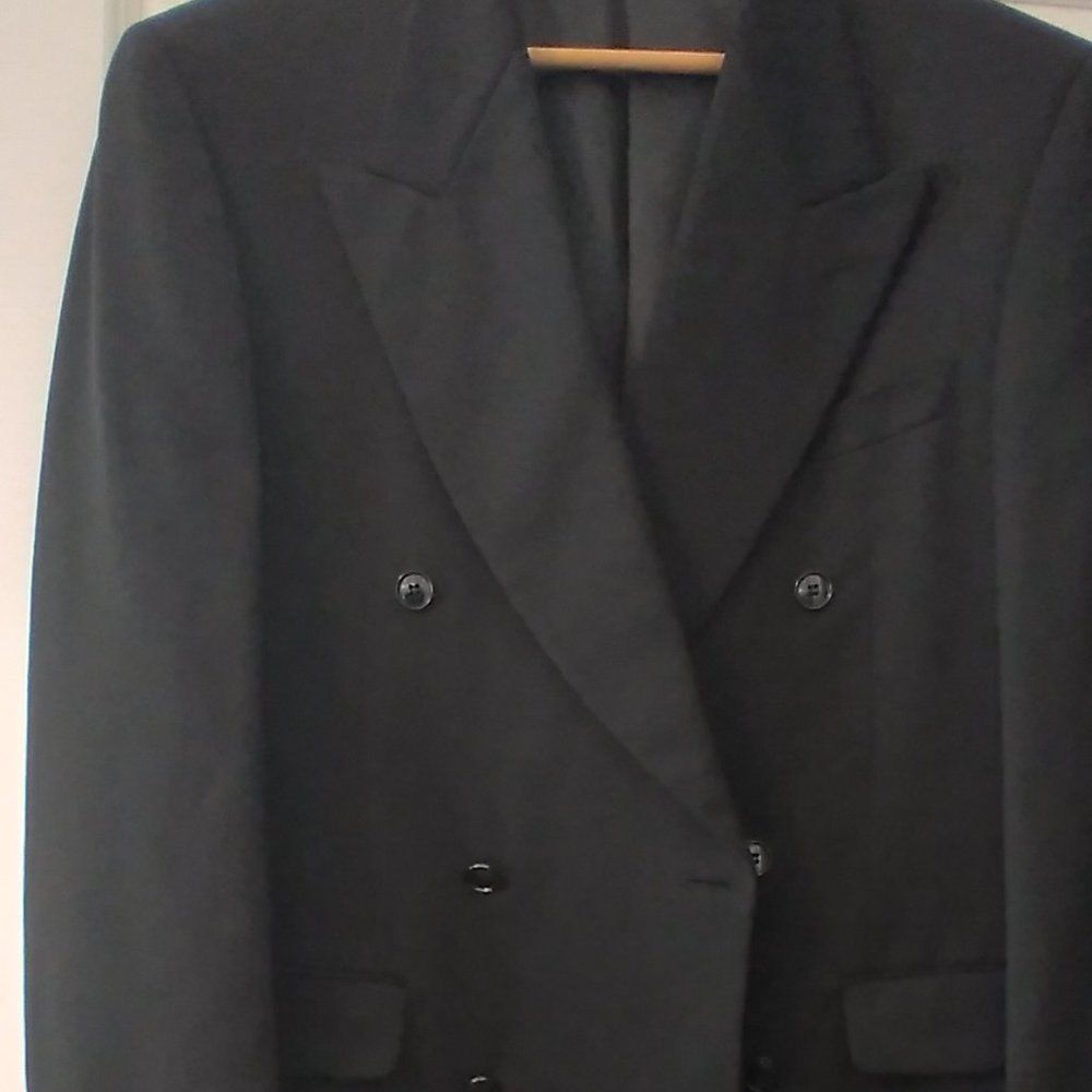 Albert Nipon Mens Double Breasted Black Suit/Coat/Jacket; SZ 38R
